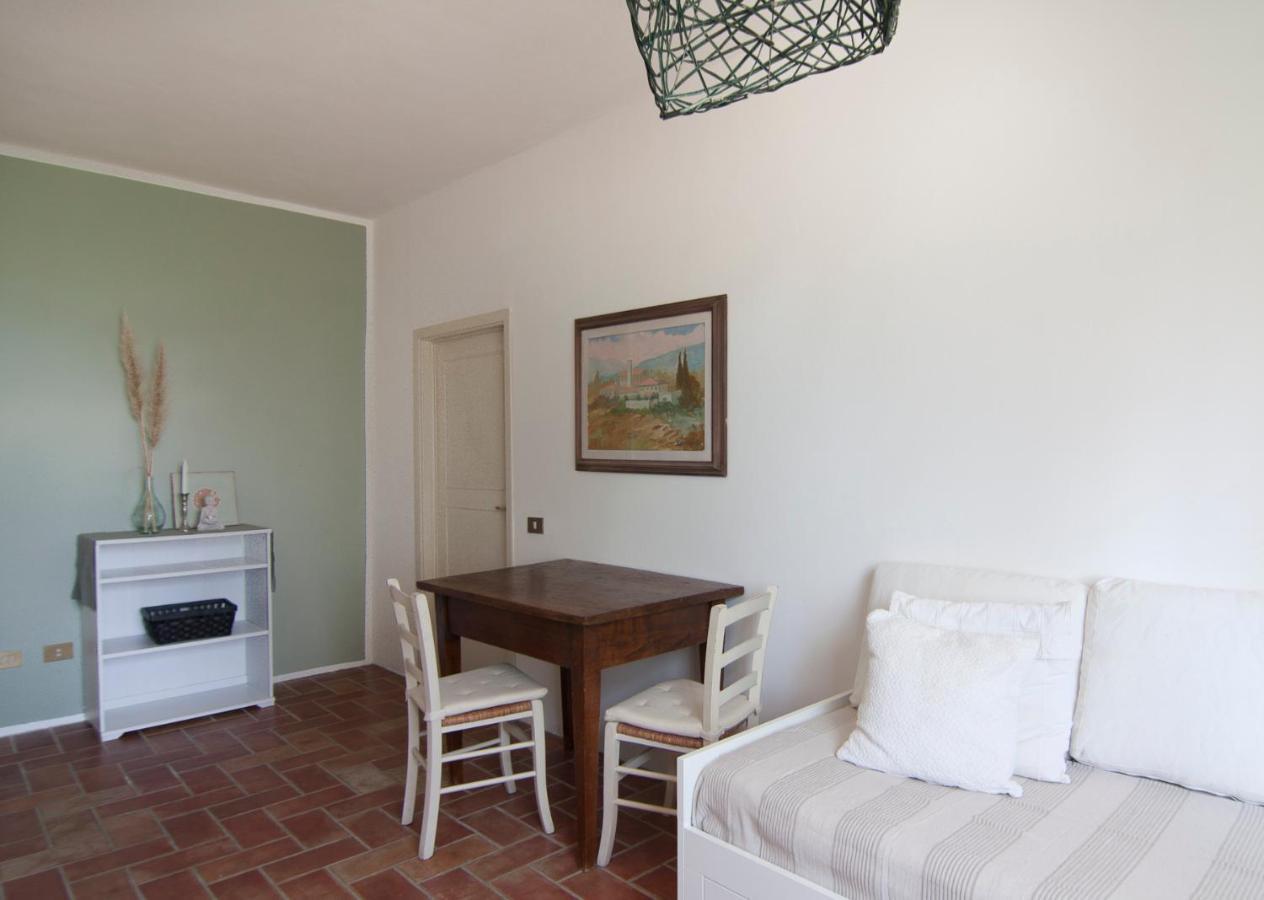 Agriturismo Terenzana Aparthotel Riparbella Buitenkant foto