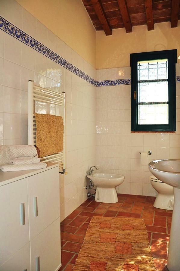 Agriturismo Terenzana Aparthotel Riparbella Buitenkant foto