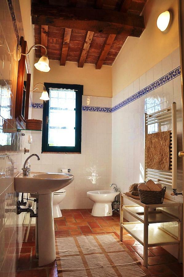 Agriturismo Terenzana Aparthotel Riparbella Buitenkant foto